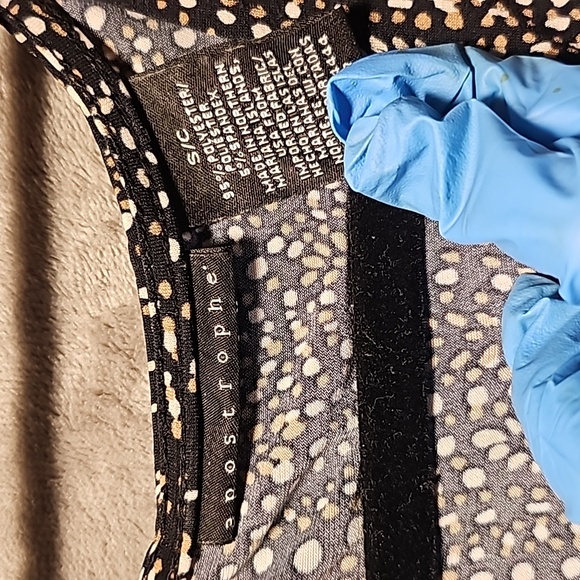 Apostrophe Blouse Size Small Sleeveless Stretch fabric - Picture 2 of 7